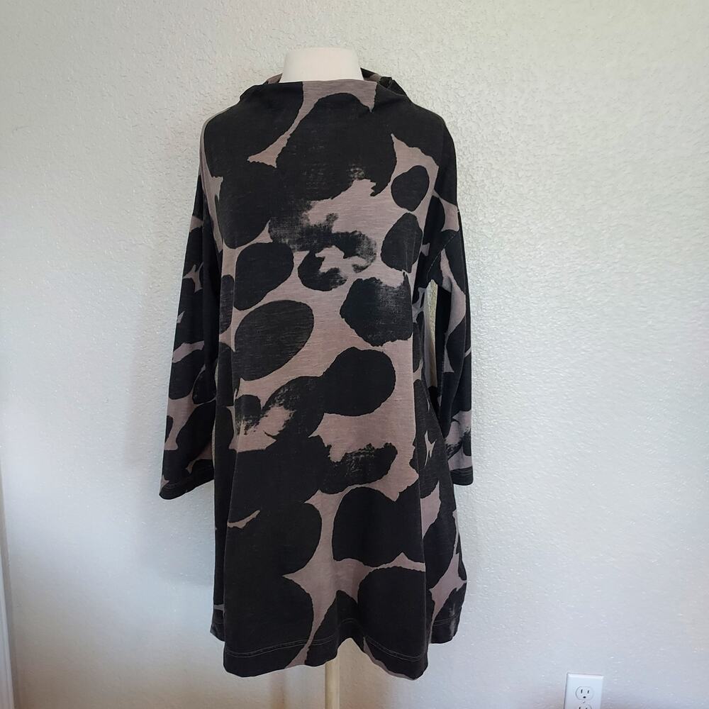 Moyuru Abstract Black Mocha Print Laggenlook Mock Neck Oversized Dress Size M